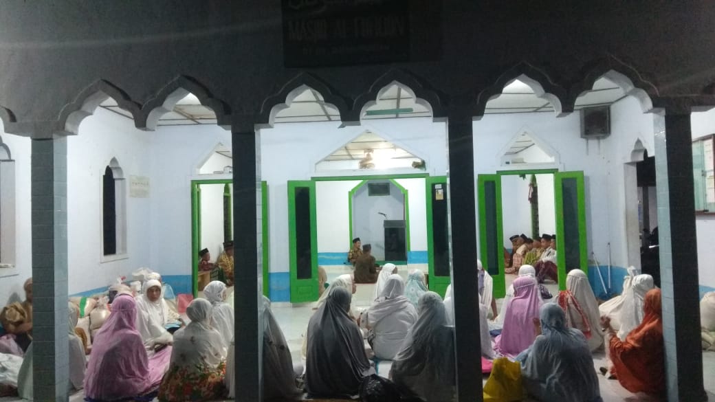 Tarawih Sepuluh Malam Terakhir di Masjid Al-Furqon